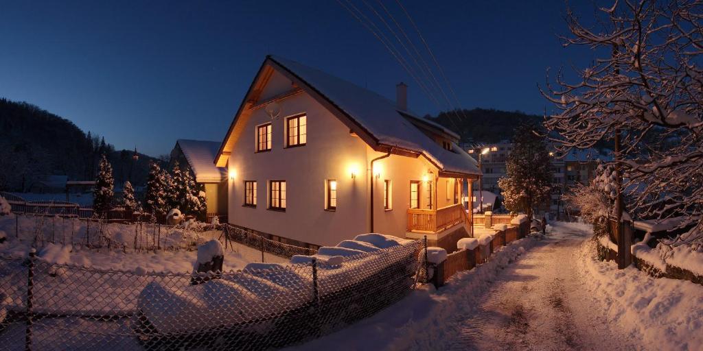 Apartmán Rekreacny Dom Vyhne Exteriér fotografie