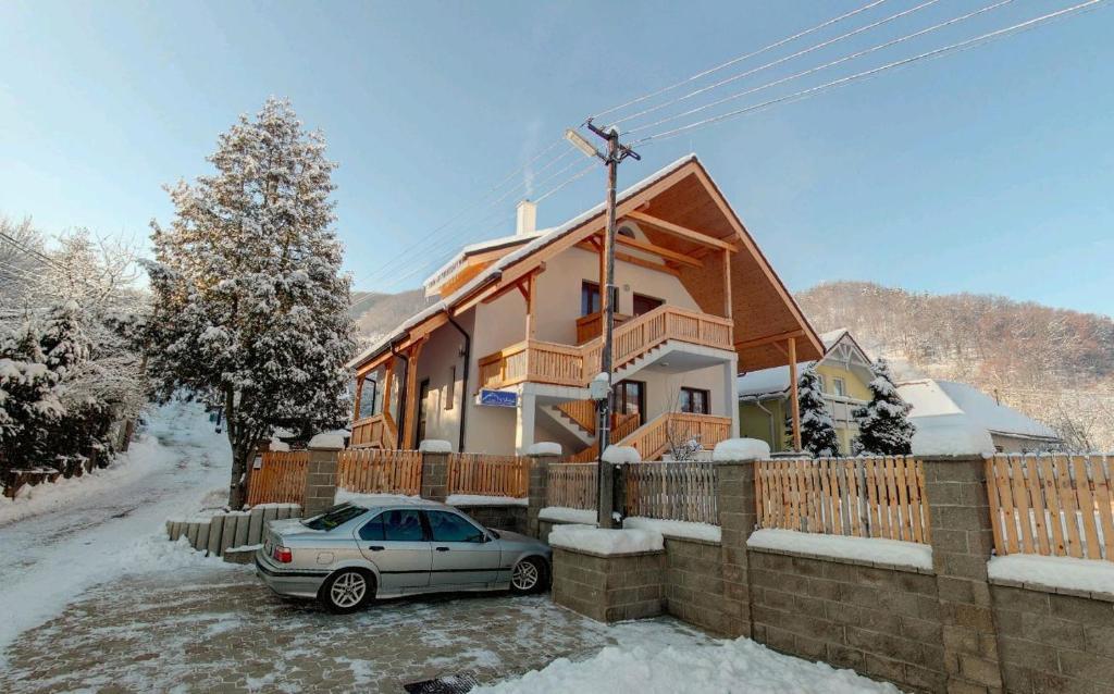 Apartmán Rekreacny Dom Vyhne Exteriér fotografie