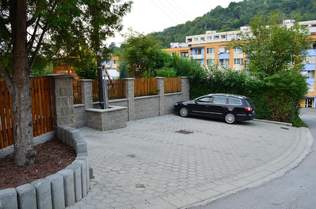 Apartmán Rekreacny Dom Vyhne Exteriér fotografie